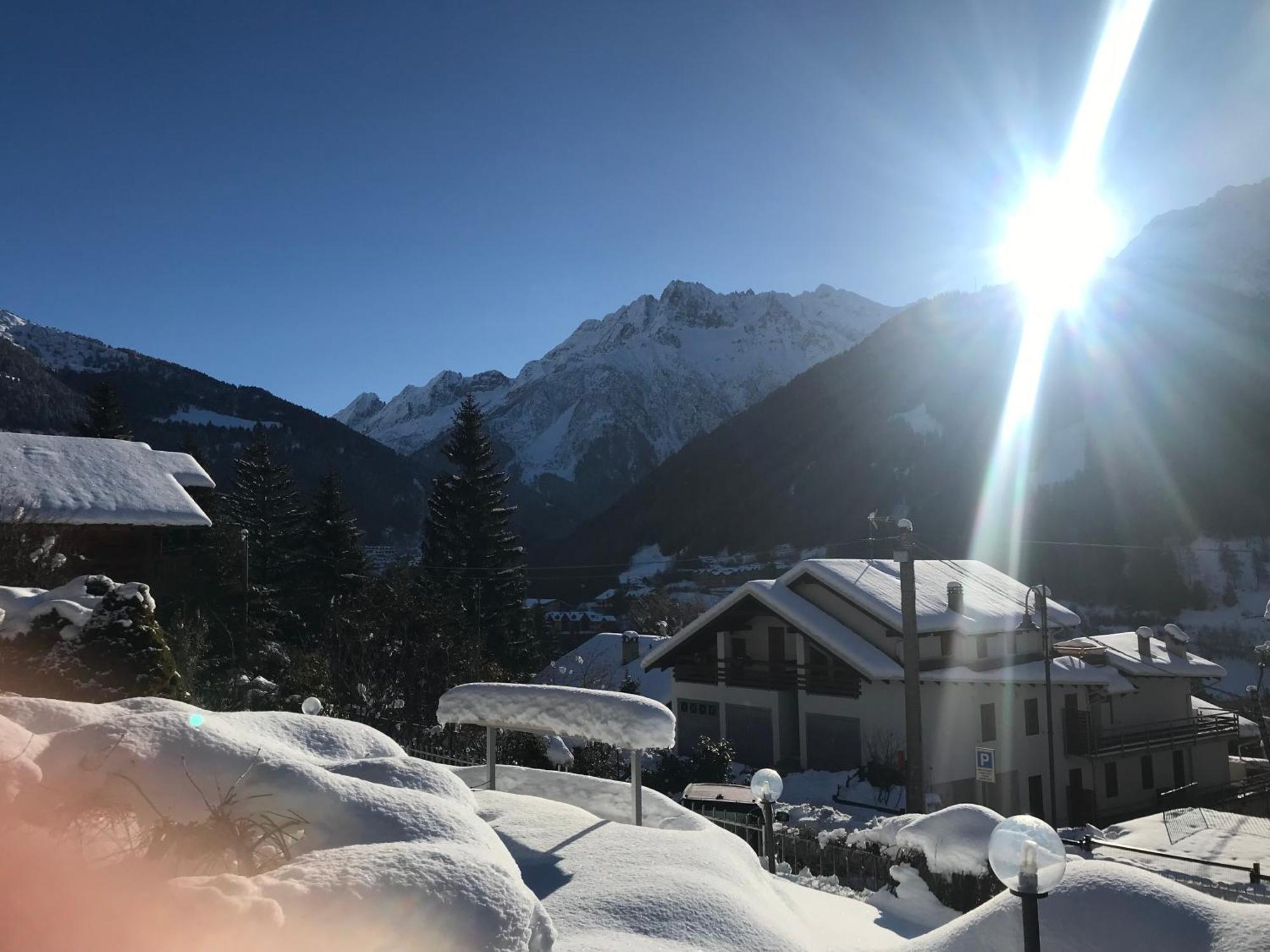 Hotel Garni Sorriso Ponte Di Legno Εξωτερικό φωτογραφία